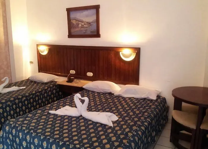 Hotel Heliopolis *