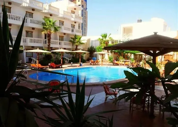 Heliopolis Hotel